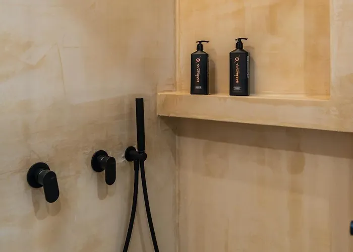 Lägenhetshotell Anogi 4*