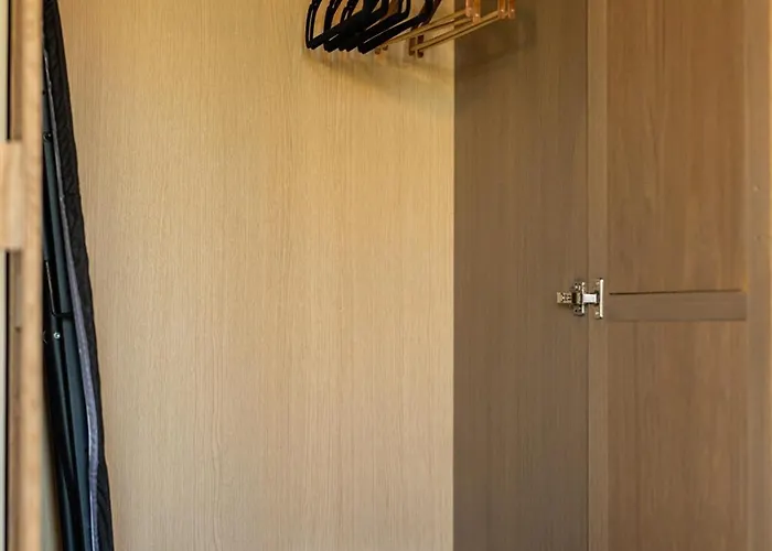 Anogi Lägenhetshotell 4*